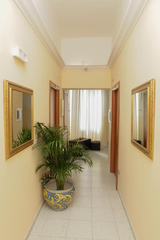 Hotel Pisa โรม ภายนอก รูปภาพ